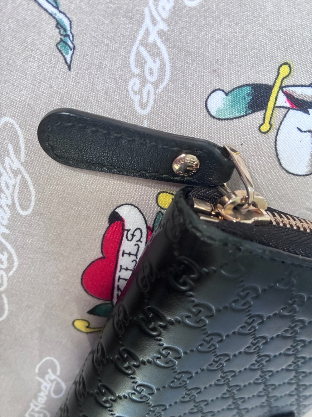 GUCCI Micro Guccissima Black Wallet - Picture 8 of 10